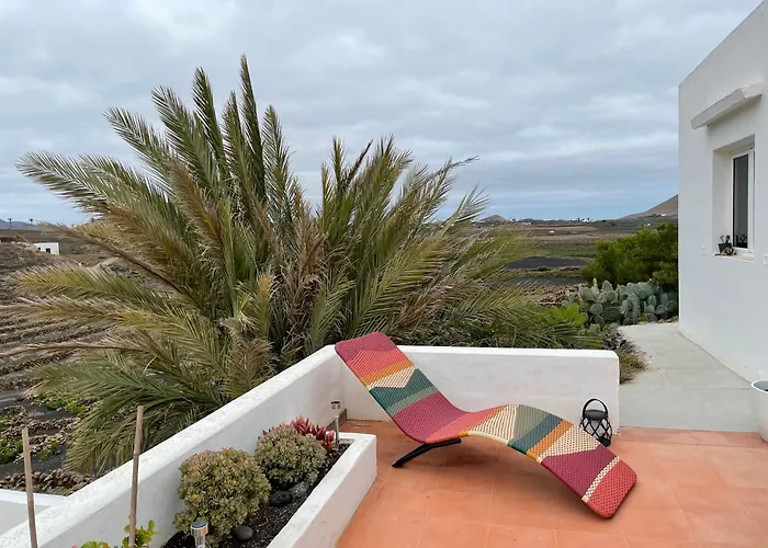 Scenic Views, Heated Pool, Vineyard - Casa Mavi Villa *