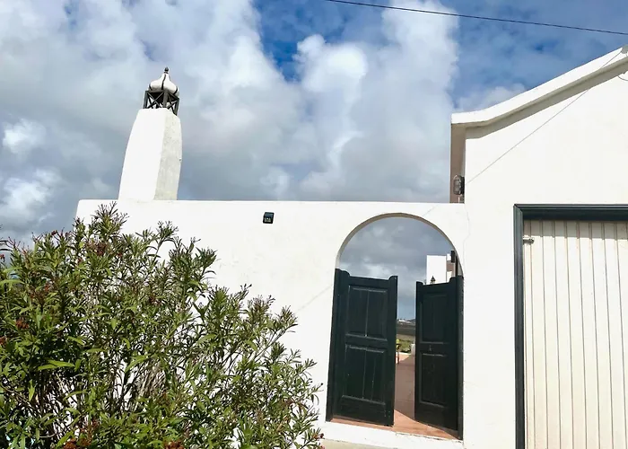 Scenic Views, Heated Pool, Vineyard - Casa Mavi Villa La Vegueta