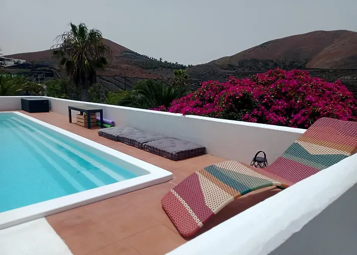 Scenic Views, Heated Pool, Vineyard - Casa Mavi Villa La Vegueta