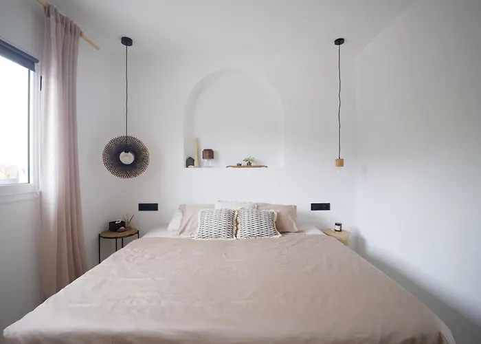 Scenic Views, Heated Pool, Vineyard - Casa Mavi Villa *