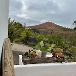 فيلة Scenic Views, Heated Pool, Vineyard - Casa Mavi