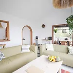 فيلة Scenic Views, Heated Pool, Vineyard - Casa Mavi *