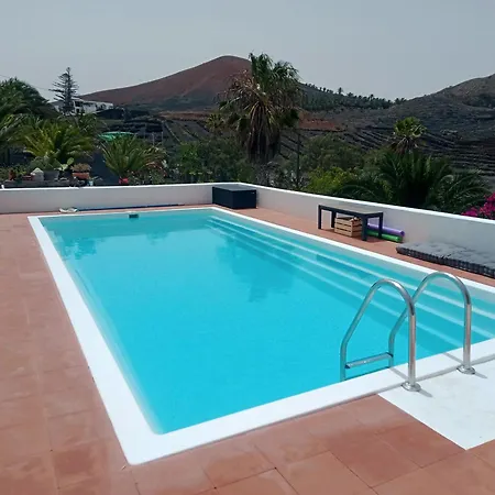 Casa Mavi - Vineyard With Heated Pool La Vegueta