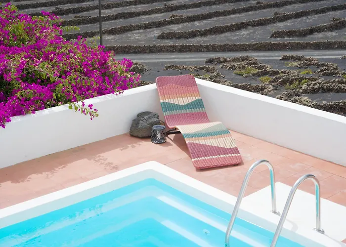 Scenic Views, Heated Pool, Vineyard - Casa Mavi Villa La Vegueta